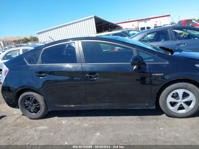 JTDKN3DU9E0378432 Toyota Prius Two