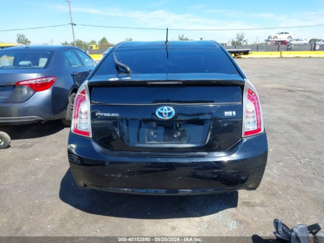 JTDKN3DU9E0378432 Toyota Prius Two