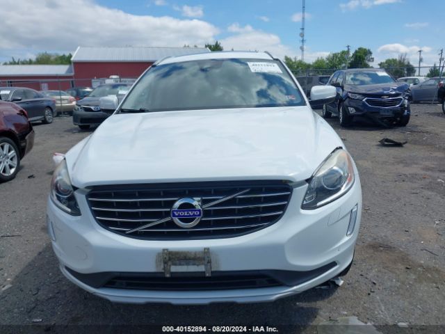 YV440MRUXH2222525 Volvo Xc60 T5 Inscription