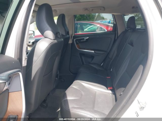 YV440MRUXH2222525 Volvo Xc60 T5 Inscription