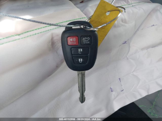 5TDZKRFH9ES018925 Toyota Highlander Le Plus V6