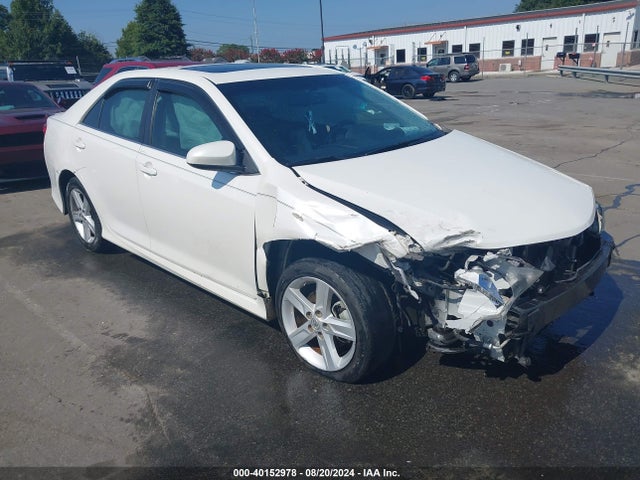 Toyota CAMRY SE 2014 4T1BF1FK6EU833805 головне зображення