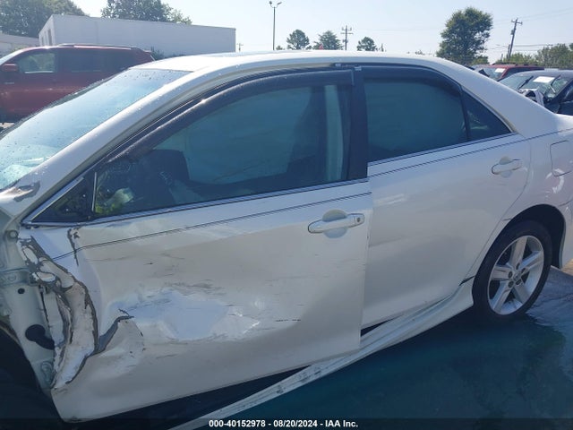 Toyota CAMRY SE 2014 4T1BF1FK6EU833805 Image 18