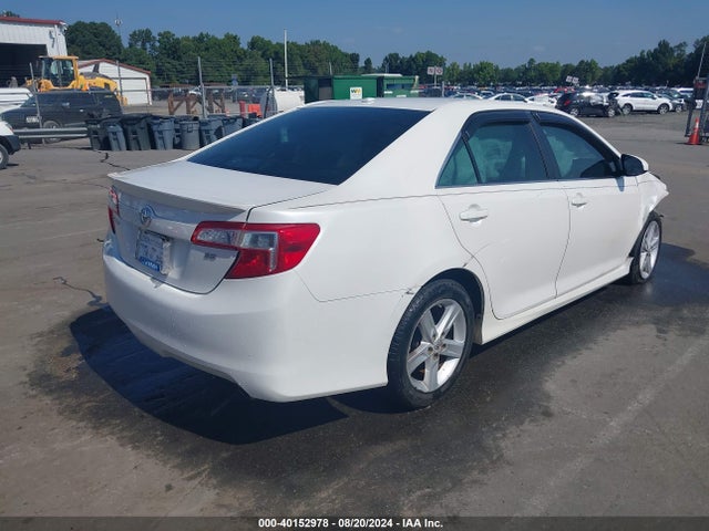 Toyota CAMRY SE 2014 4T1BF1FK6EU833805 Image 4