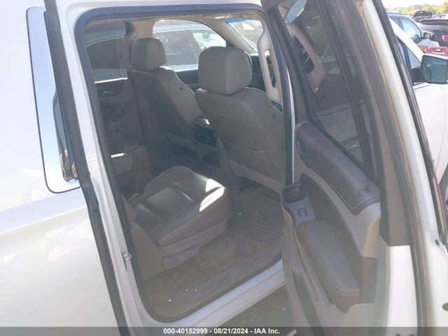 Chevrolet Suburban Premier 2017 1GNSKJKC1HR148284 Image 8