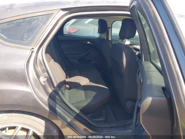 1FADP3M21JL321335 Ford FOCUS SEL