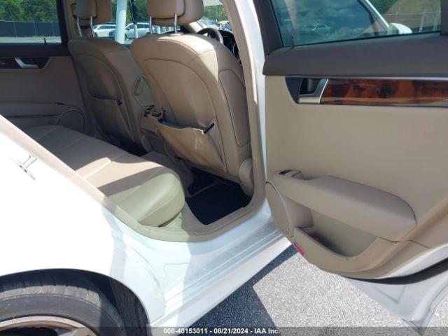 WDDGF4HB6EA924363 Mercedes-Benz C 250 Luxury/sport