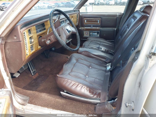 1984 CADILLAC FLEETWOOD 1G6AW6988E9081172 Photo 4