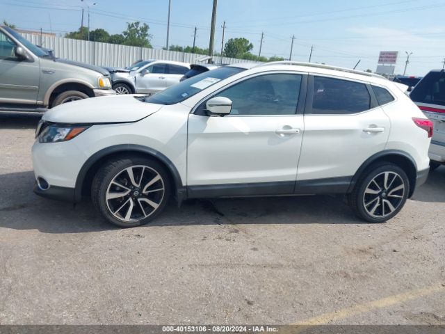 JN1BJ1CR1KW620123 Nissan Rogue Sport Sl
