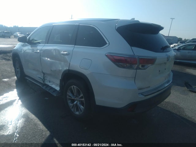 Toyota Highlander Xle V6 2014 5TDKKRFH2ES007587 Image 3