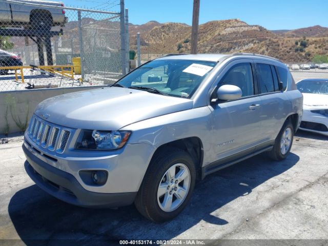 1C4NJCEA8HD212865 Jeep Compass Latitude Fwd