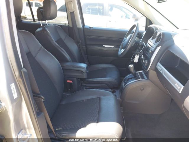 1C4NJCEA8HD212865 Jeep Compass Latitude Fwd