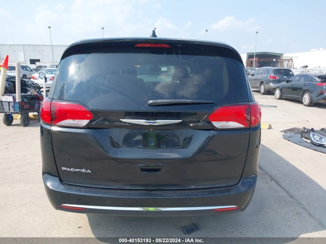 Chrysler Pacifica Touring Plus 2019 2C4RC1FG4KR507873 Image 17