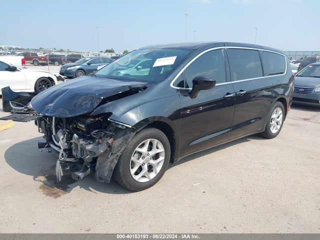 Chrysler Pacifica Touring Plus 2019 2C4RC1FG4KR507873 Image 2
