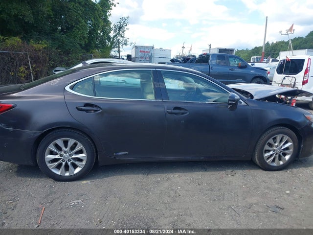 Lexus ES 300H 2014 JTHBW1GG8E2042815 Image 13