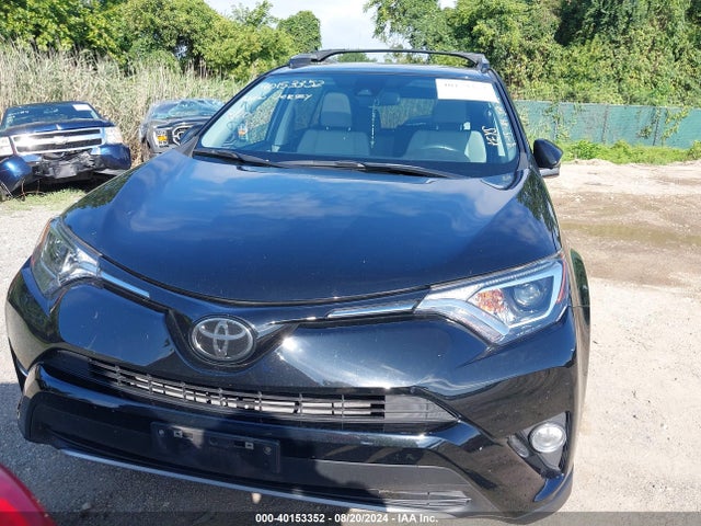 Toyota Rav4 Xle 2017 2T3RFREV1HW673501 Image 13