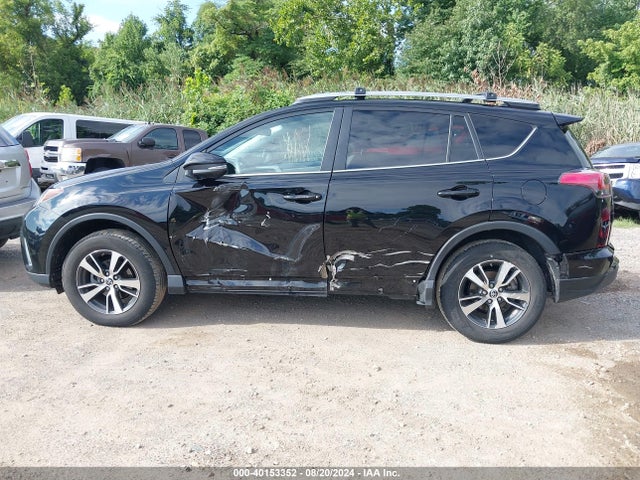 Toyota Rav4 Xle 2017 2T3RFREV1HW673501 Image 15