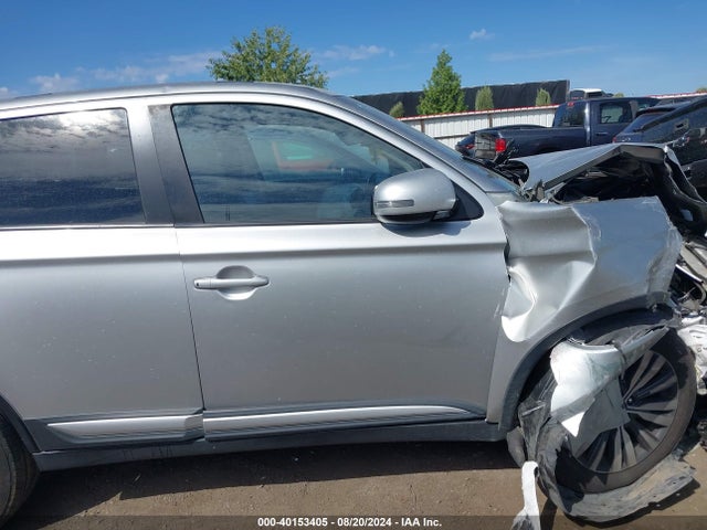 Mitsubishi Outlander Se 2019 JA4AZ3A35KZ044086 Image 12