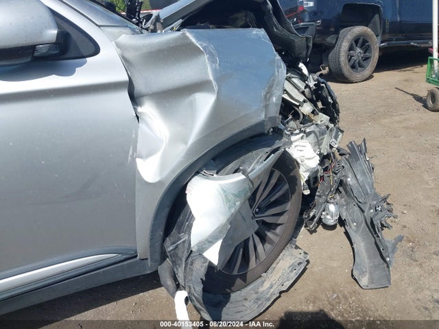 Mitsubishi Outlander Se 2019 JA4AZ3A35KZ044086 Image 17