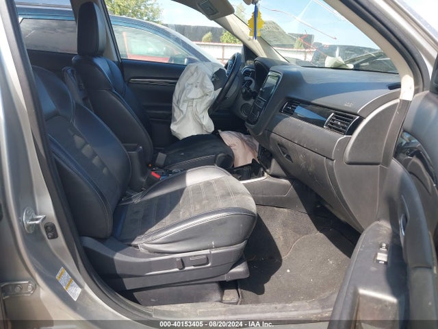 2019 MITSUBISHI OUTLANDER JA4AZ3A35KZ044086 Photo 4
