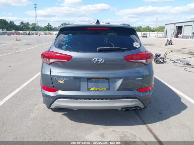 KM8J3CA23JU638892 Hyundai Tucson Value