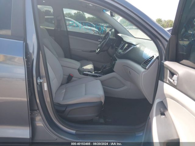 KM8J3CA23JU638892 Hyundai Tucson Value