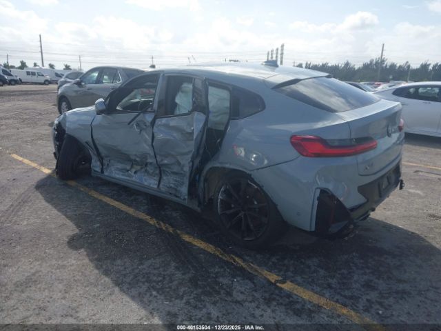 2024 BMW X4 5UX33DT07R9V14782 Photo 2