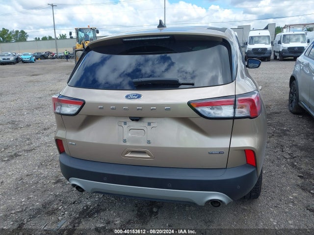 1FMCU9BZ2LUB13152 Ford Escape Se Sport Hybrid