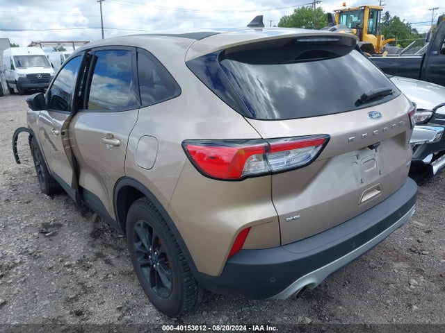 1FMCU9BZ2LUB13152 Ford Escape Se Sport Hybrid