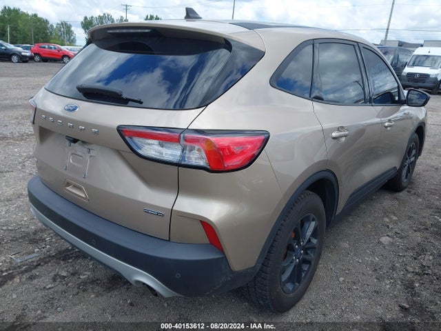 1FMCU9BZ2LUB13152 Ford Escape Se Sport Hybrid