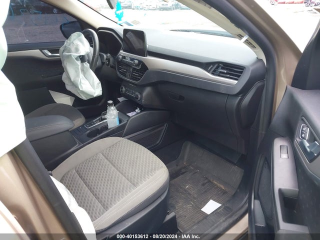 1FMCU9BZ2LUB13152 Ford Escape Se Sport Hybrid