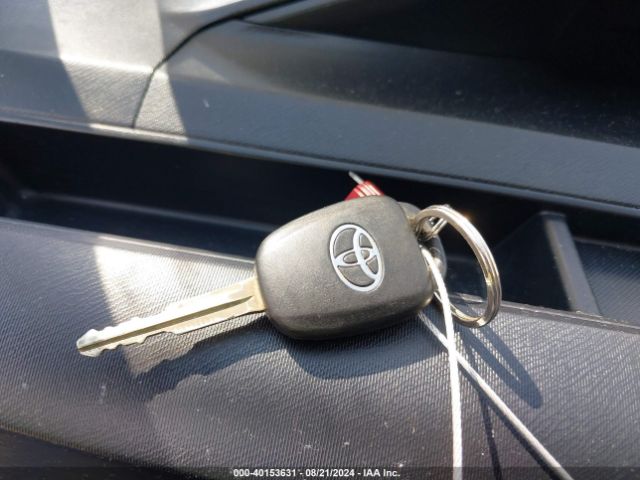 JTDKDTB37F1581859 Toyota Prius C One