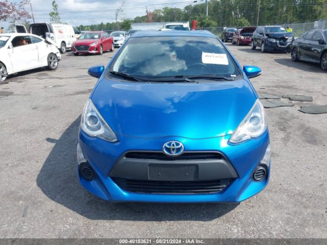 JTDKDTB37F1581859 Toyota Prius C One