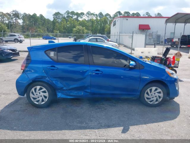 JTDKDTB37F1581859 Toyota Prius C One