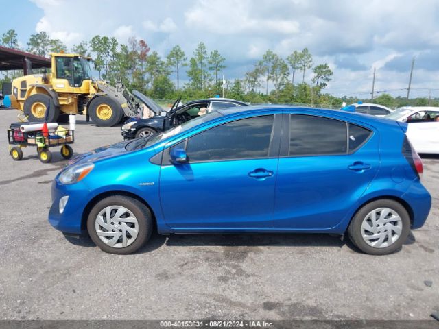 JTDKDTB37F1581859 Toyota Prius C One