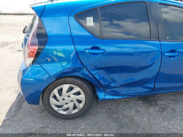 JTDKDTB37F1581859 Toyota Prius C One