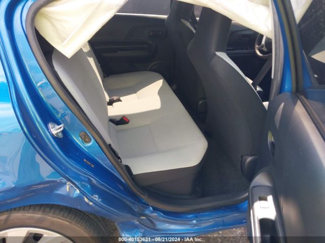JTDKDTB37F1581859 Toyota Prius C One