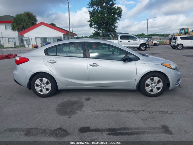 KIA FORTE LX 2015 KNAFK4A62F5390879 Image 13