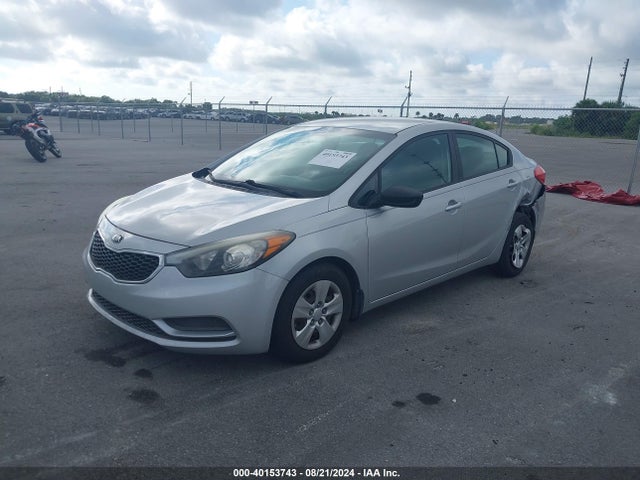KIA FORTE LX 2015 KNAFK4A62F5390879 Image 2