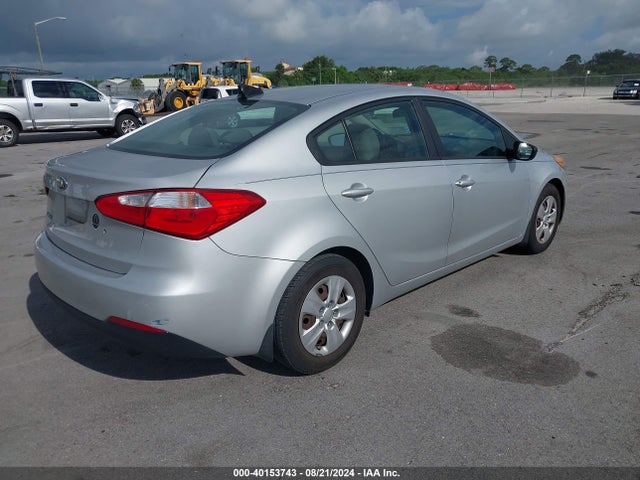KIA FORTE LX 2015 KNAFK4A62F5390879 Image 4