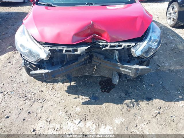 KNAFX4A66F5318648 KIA FORTE LX