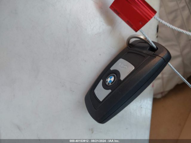 WBA3A5C57FF610138 BMW 328I