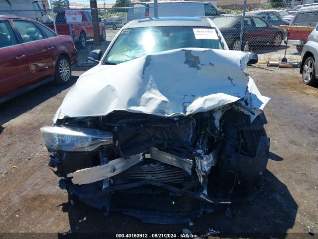 WBA3A5C57FF610138 BMW 328I