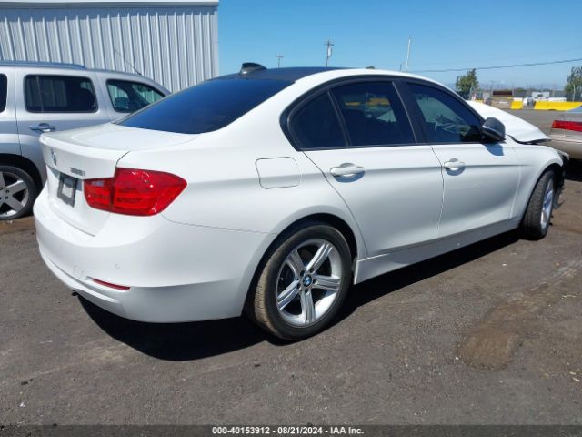 WBA3A5C57FF610138 BMW 328I