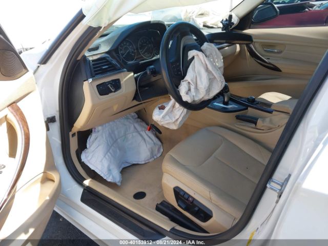 WBA3A5C57FF610138 BMW 328I