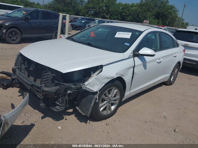 Hyundai SONATA SE 2015 5NPE24AF3FH121062 Image 2