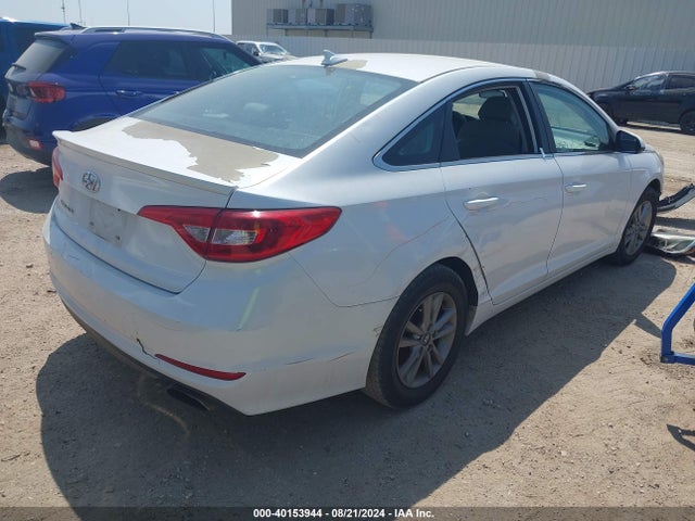 Hyundai SONATA SE 2015 5NPE24AF3FH121062 Image 4