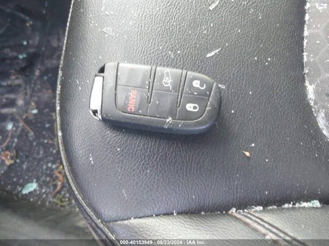 3C4NJCBB1JT233635 Jeep Compass Latitude Fwd