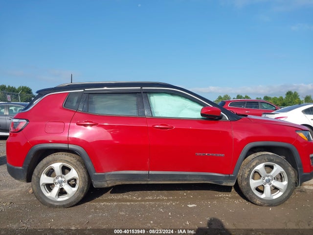 3C4NJCBB1JT233635 Jeep Compass Latitude Fwd