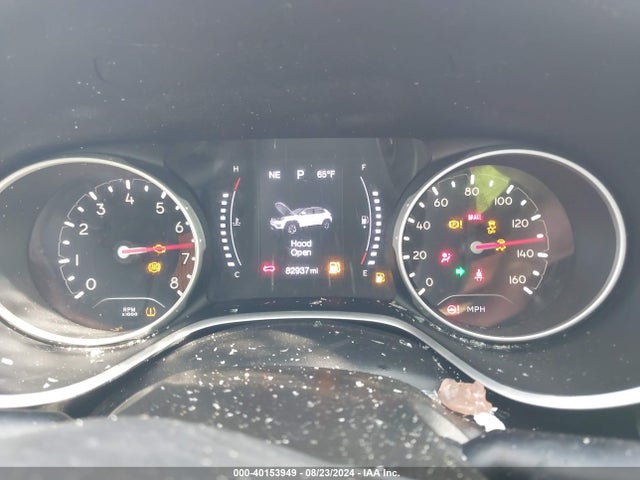 3C4NJCBB1JT233635 Jeep Compass Latitude Fwd